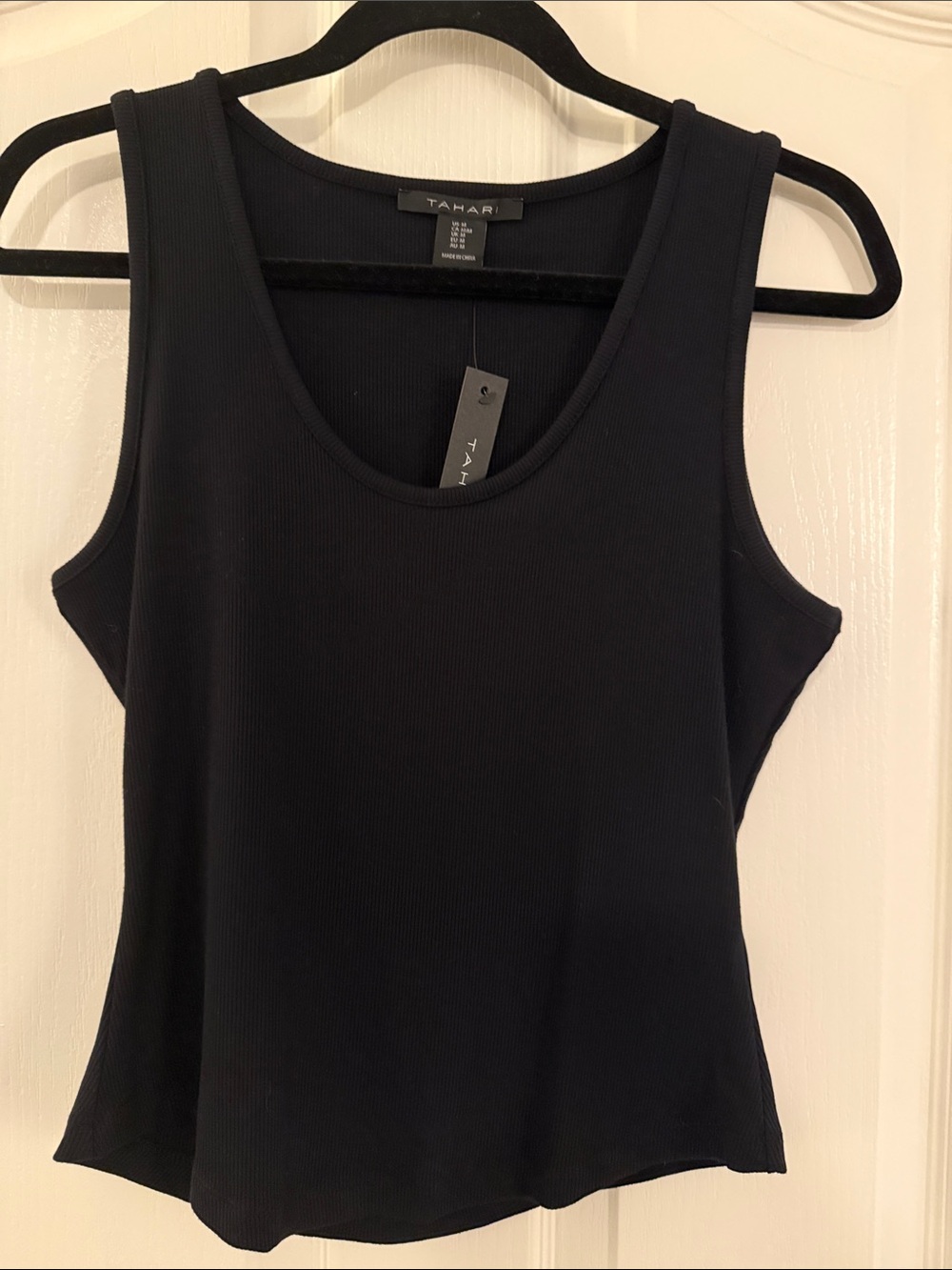 Tahari scoop neck tank top.